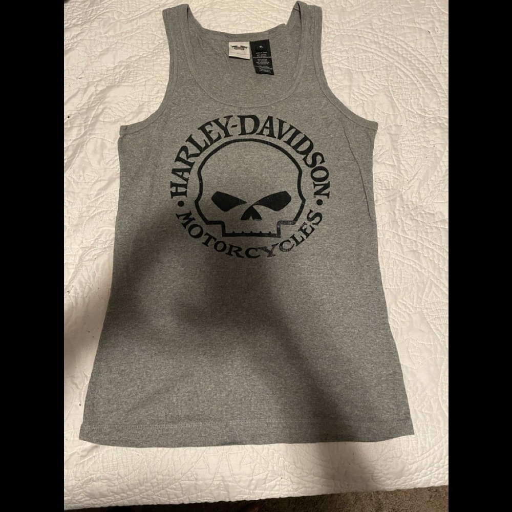 grey tank